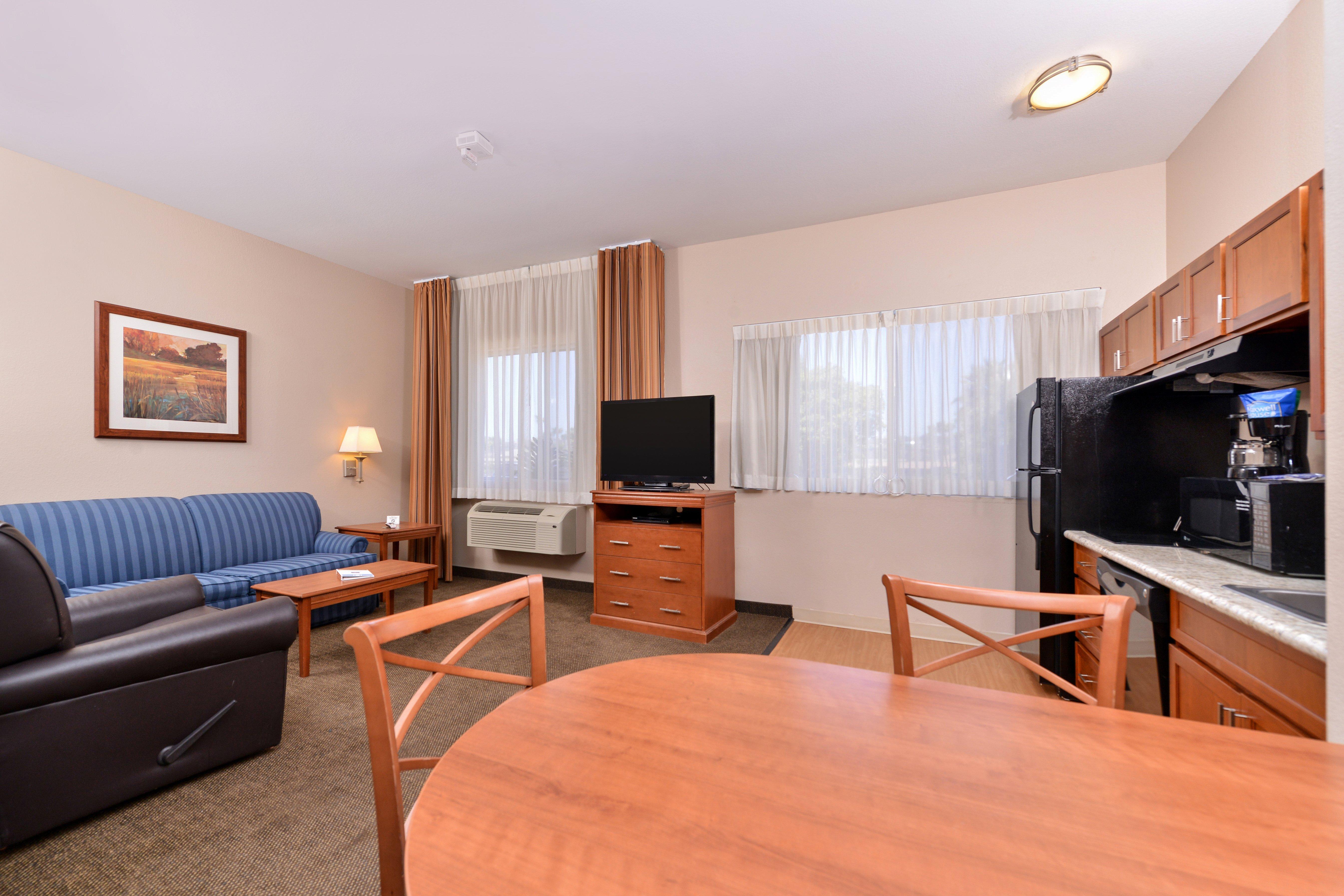 Candlewood Suites San Diego By Ihg Dış mekan fotoğraf